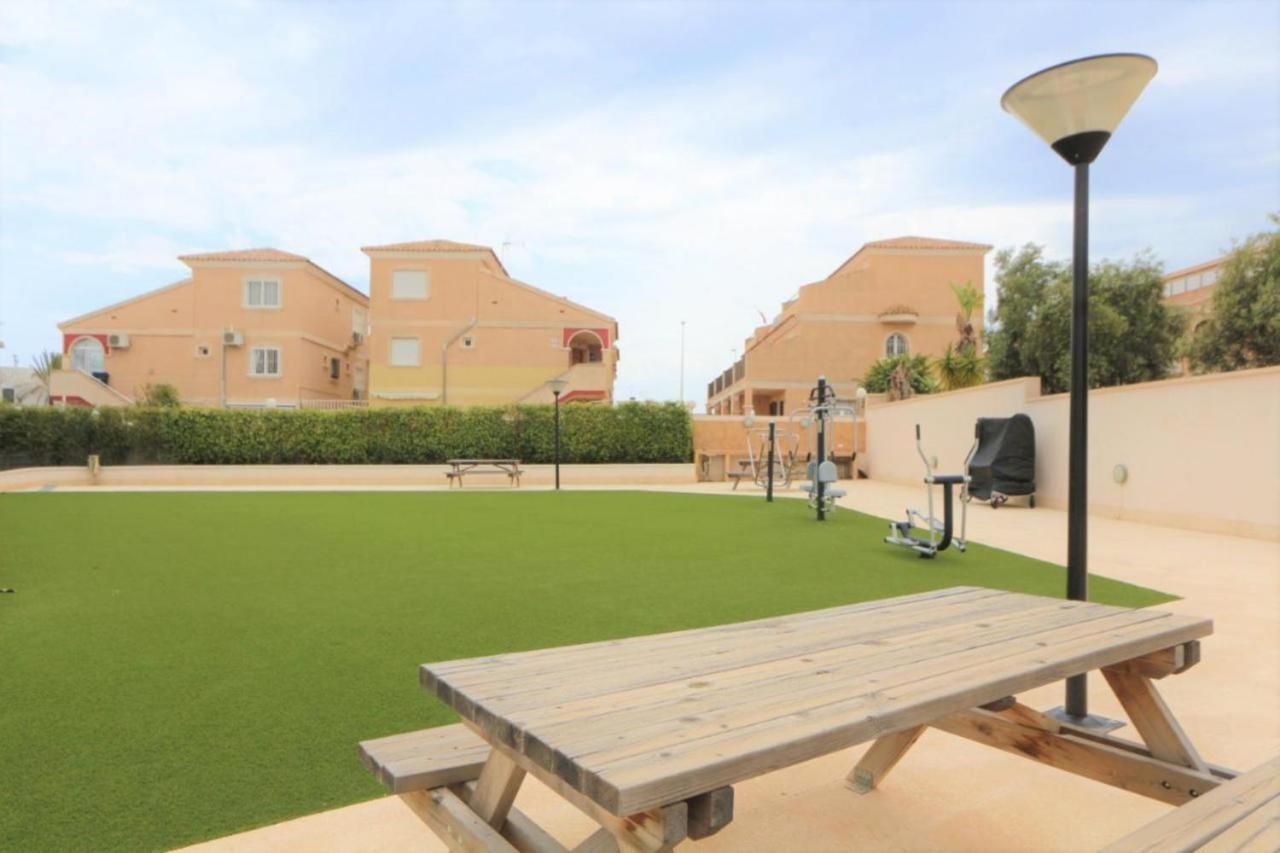 אוריהואלה 235 Zenia Mar Azul-Alicante Holiday מראה חיצוני תמונה